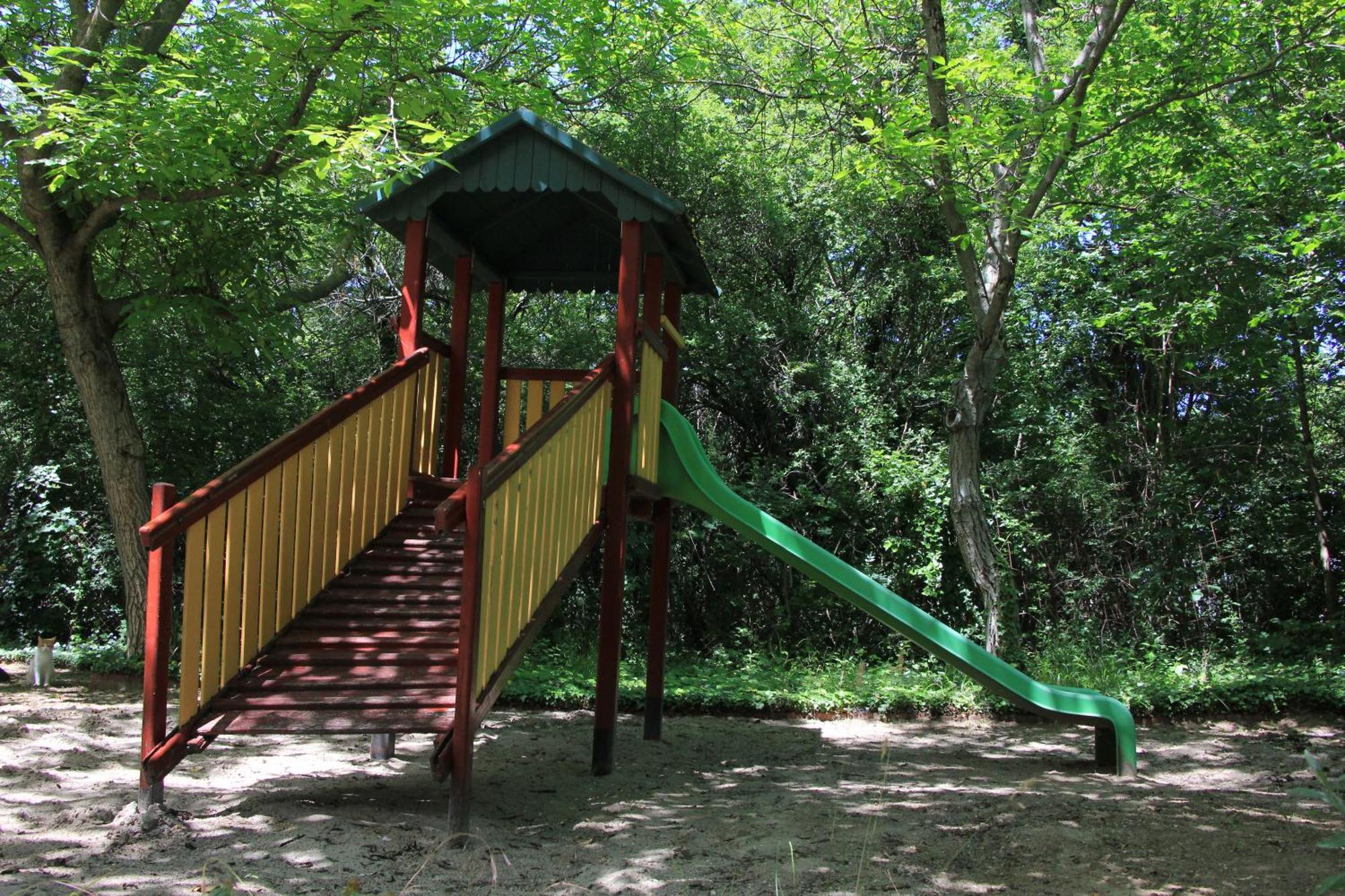 Campsite Dios *